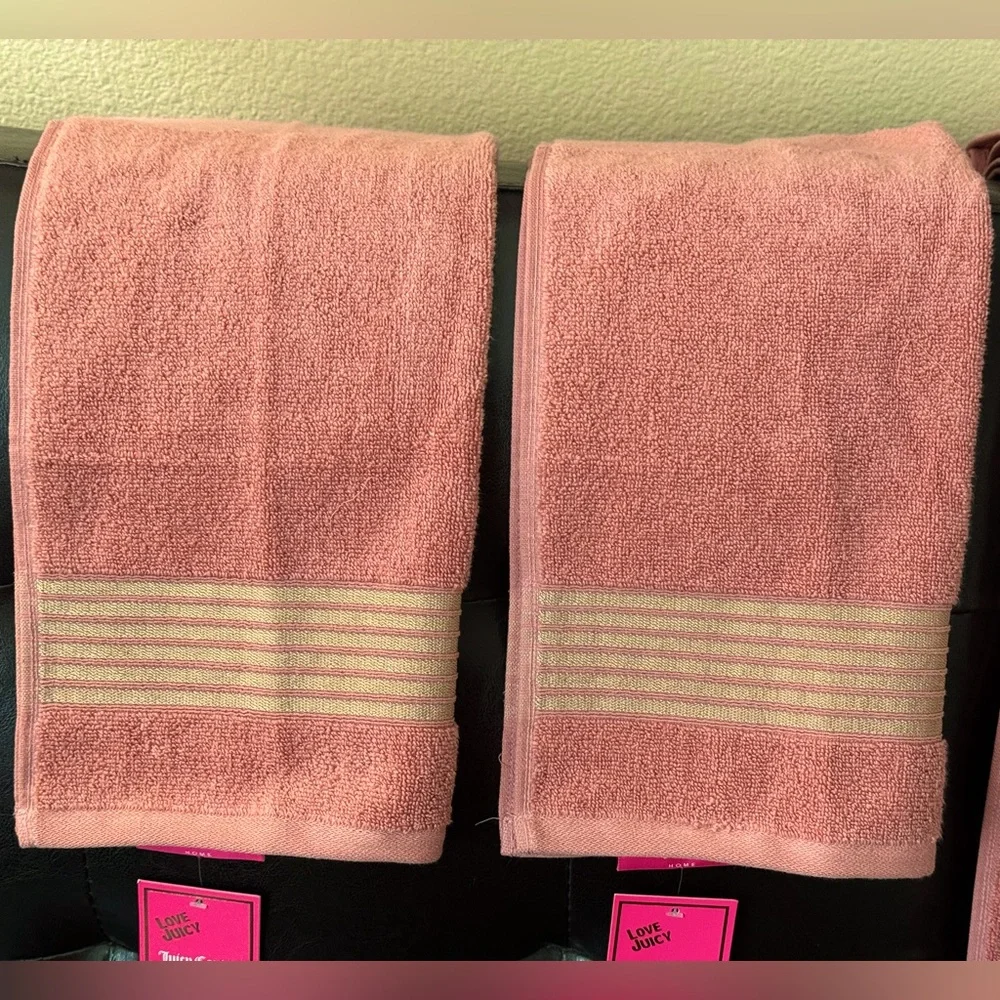 Plush Bath Towel Set by Juicy Couture Home - Coral with Gold Striped Border